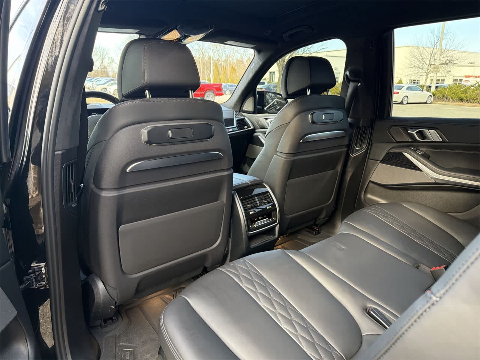 Thumbnail: 2024 BMW X7 - 20