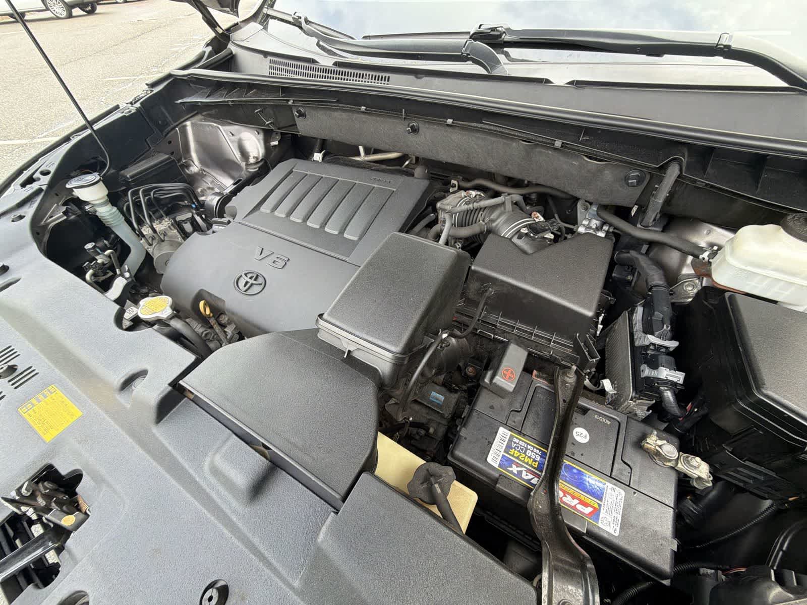 Thumbnail: 2014 Toyota Highlander - 16