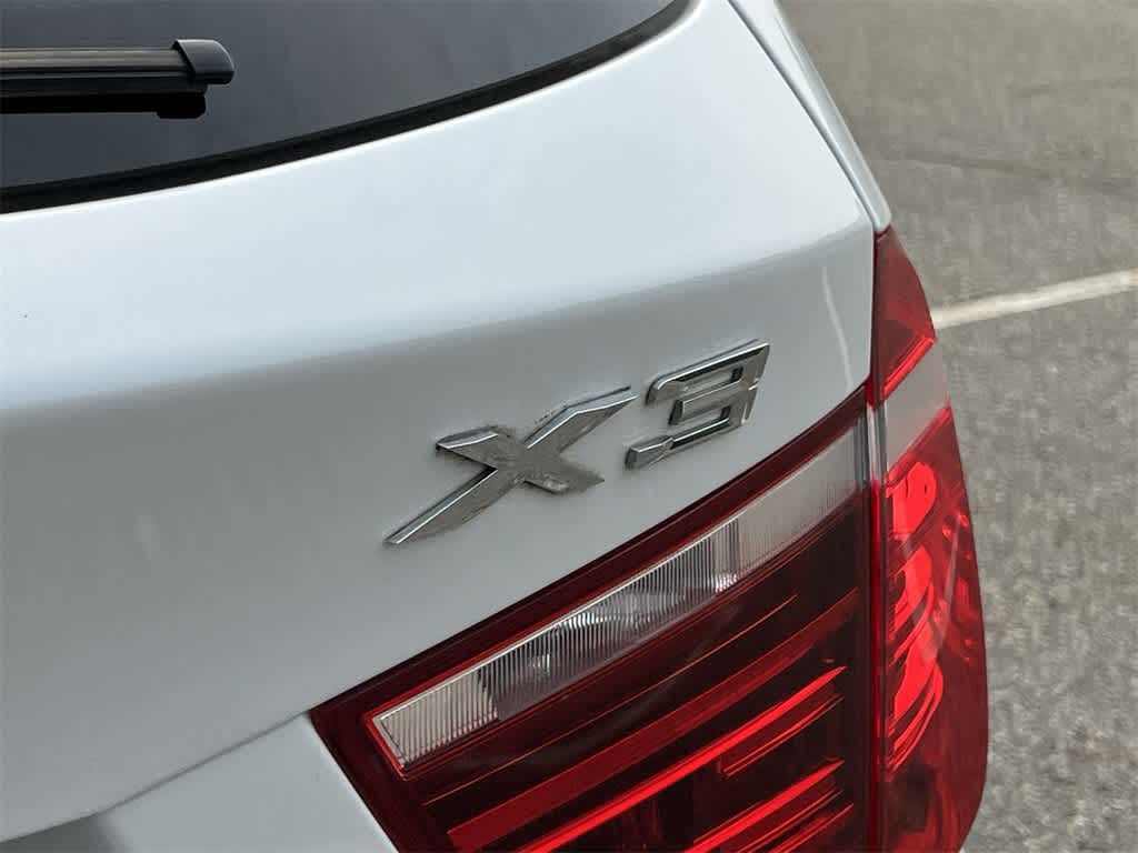 Thumbnail: 2017 BMW X3 - 15