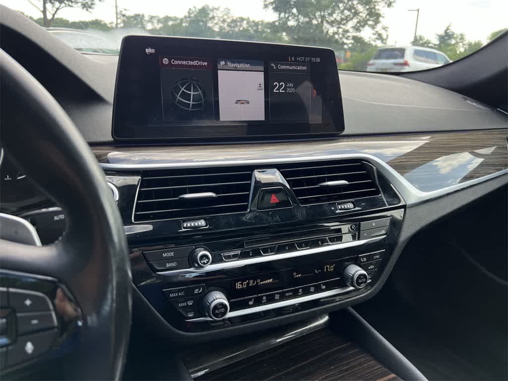 Thumbnail: 2018 BMW 5 Series - 24