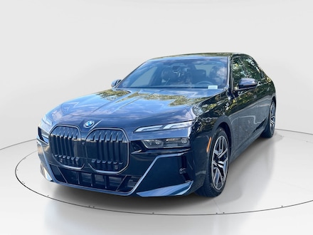 2025 BMW i7 xDrive60 Sedan