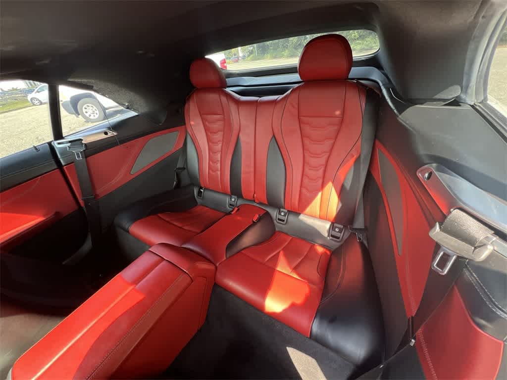 Thumbnail: 2022 BMW 8 Series - 21