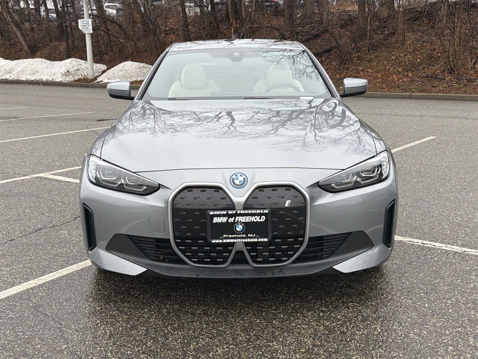 Thumbnail: 2023 BMW i4 - 14