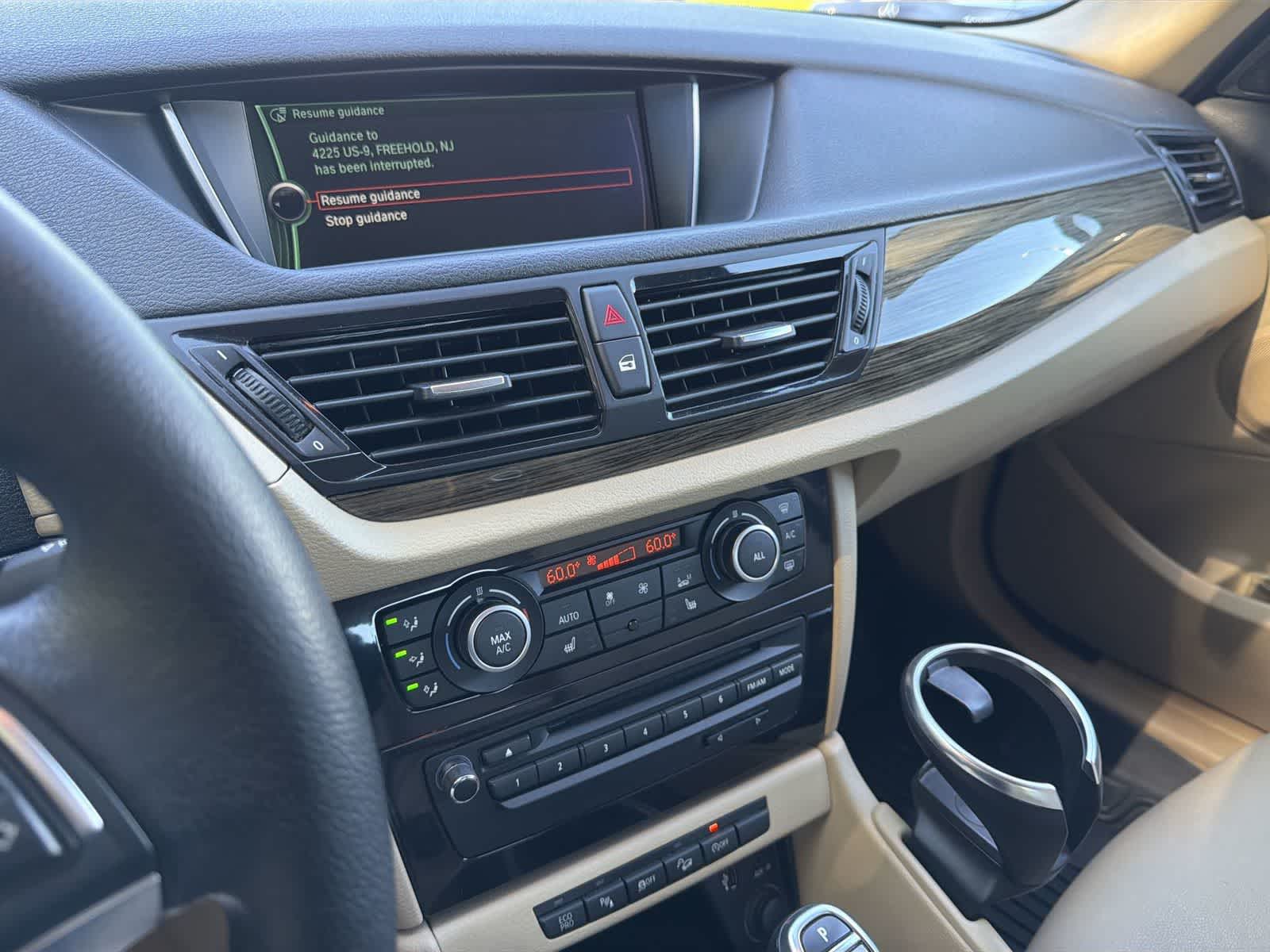 Thumbnail: 2014 BMW X1 - 24