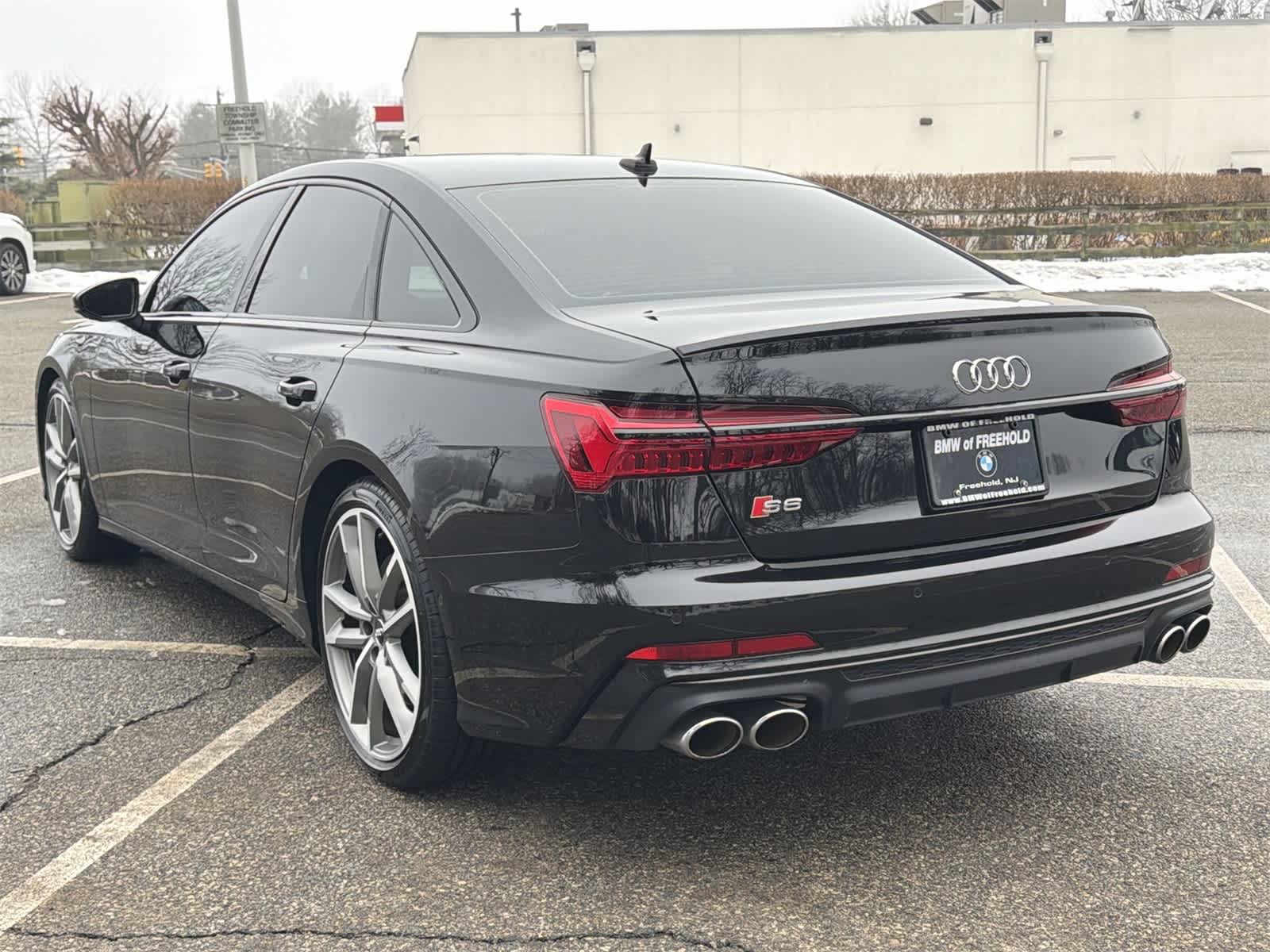 Thumbnail: 2020 Audi S6 - 12