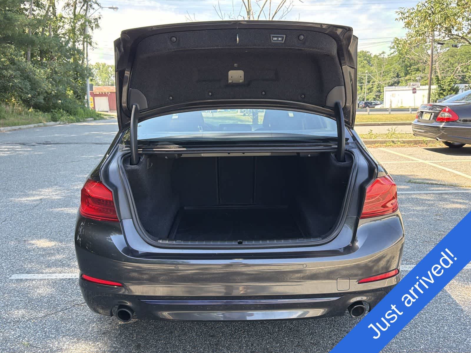 Thumbnail: 2019 BMW 5 Series - 27