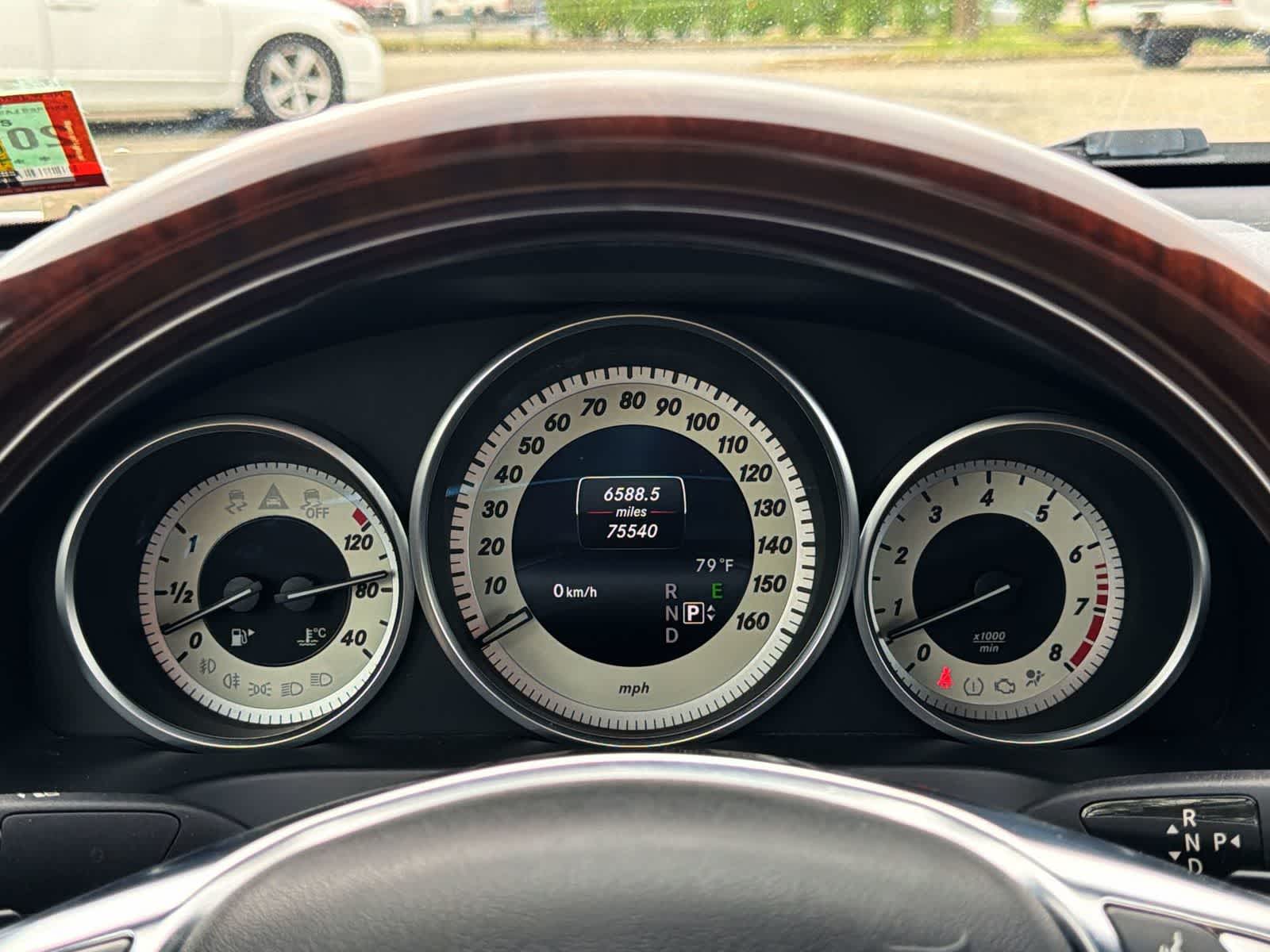 Thumbnail: 2016 Mercedes-Benz E-Class - 26