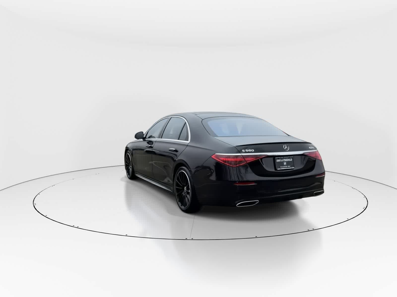 Thumbnail: 2022 Mercedes-Benz S-Class - 6
