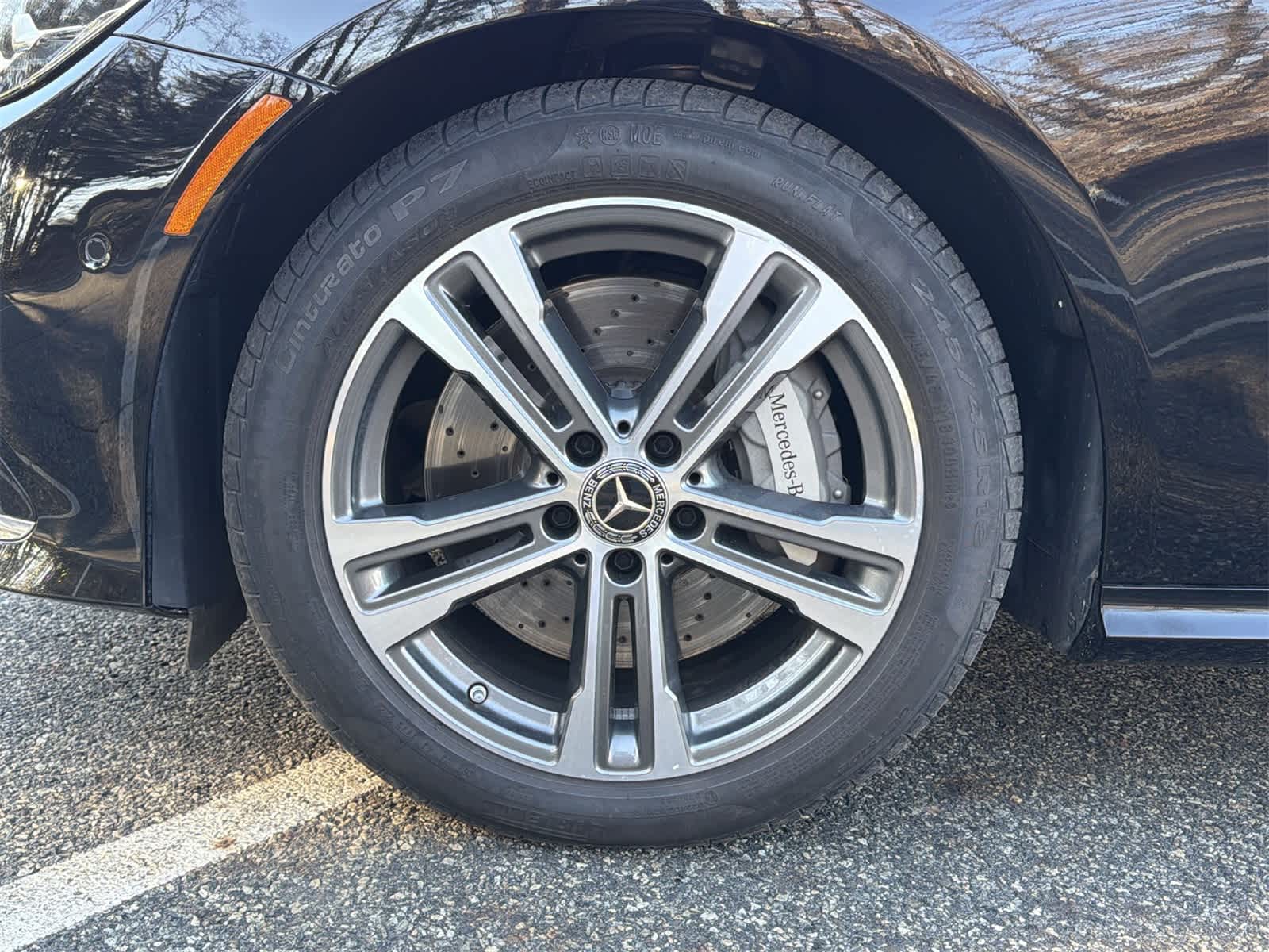 Thumbnail: 2023 Mercedes-Benz E-Class - 16