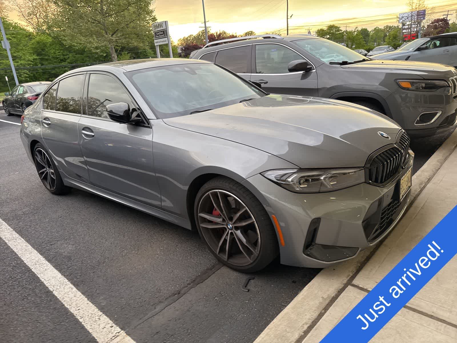 2023 BMW 3 Series 330i xDrive Sedan's photo