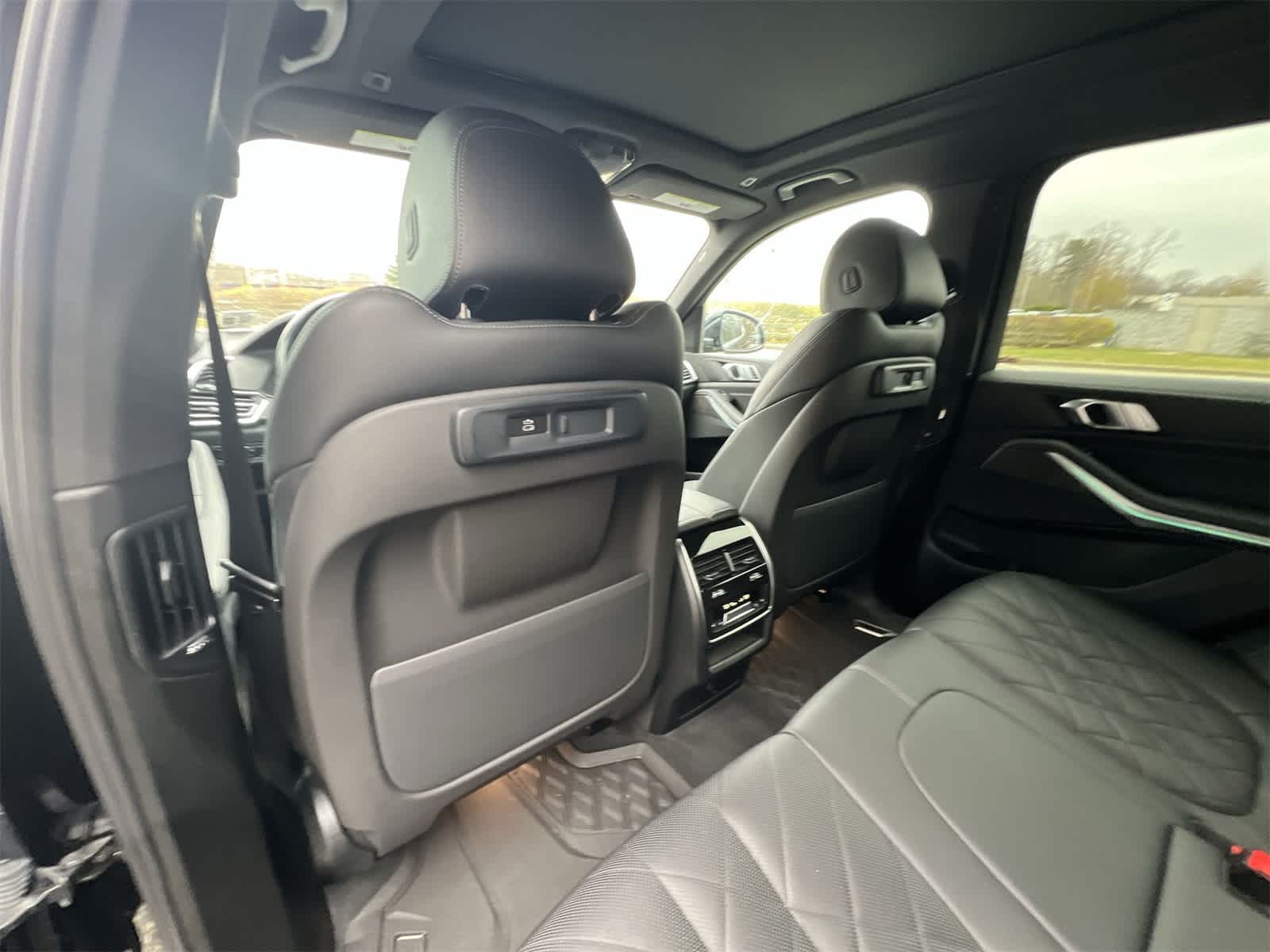 Thumbnail: 2023 BMW X5 - 20