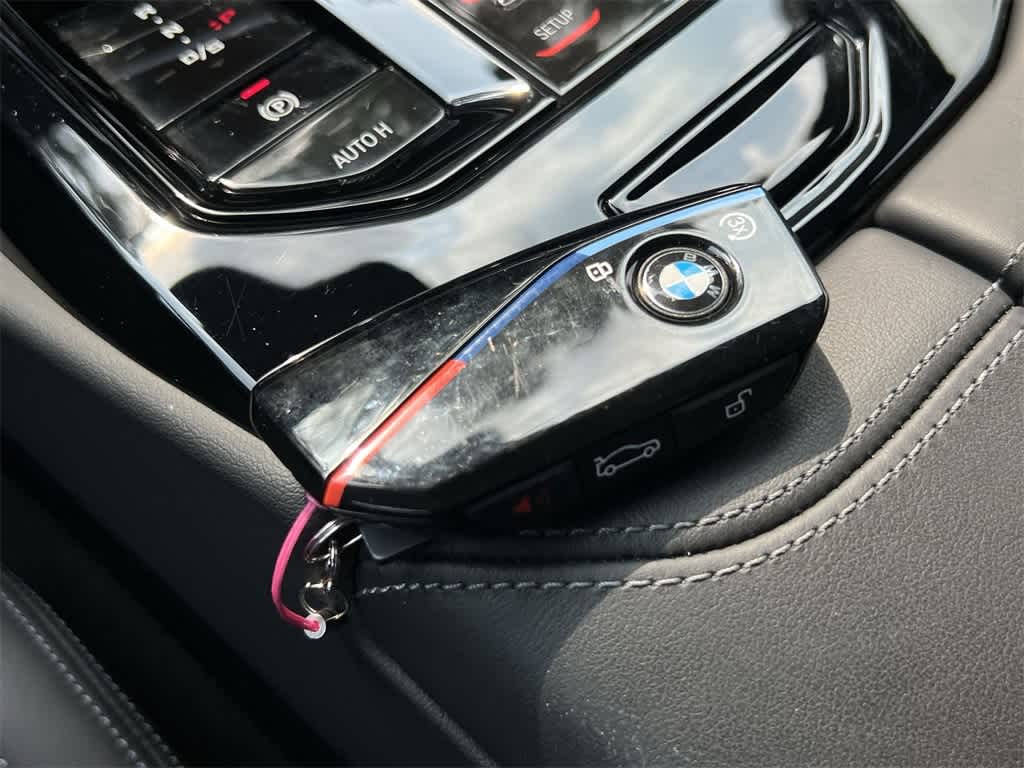 Thumbnail: 2025 BMW M5 - 28
