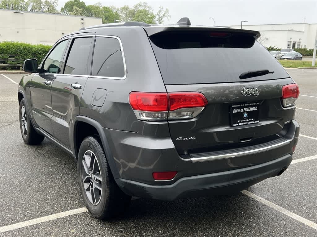 Thumbnail: 2017 Jeep Grand Cherokee - 12