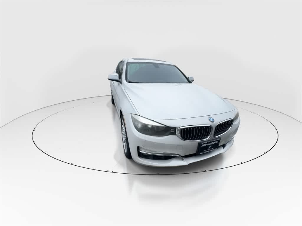 Thumbnail: 2015 BMW 3 Series - 3