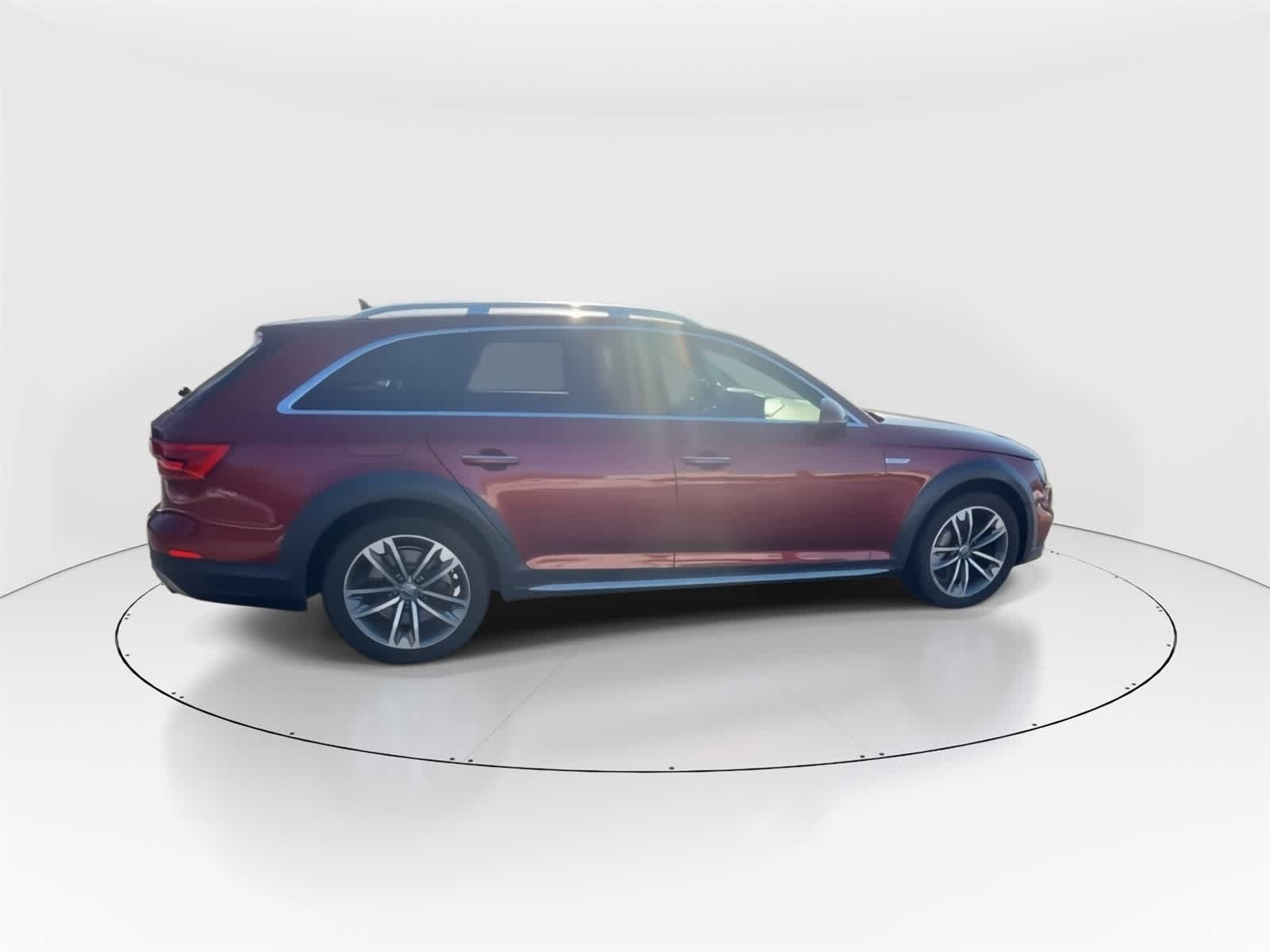 Thumbnail: 2017 Audi A4 - 2