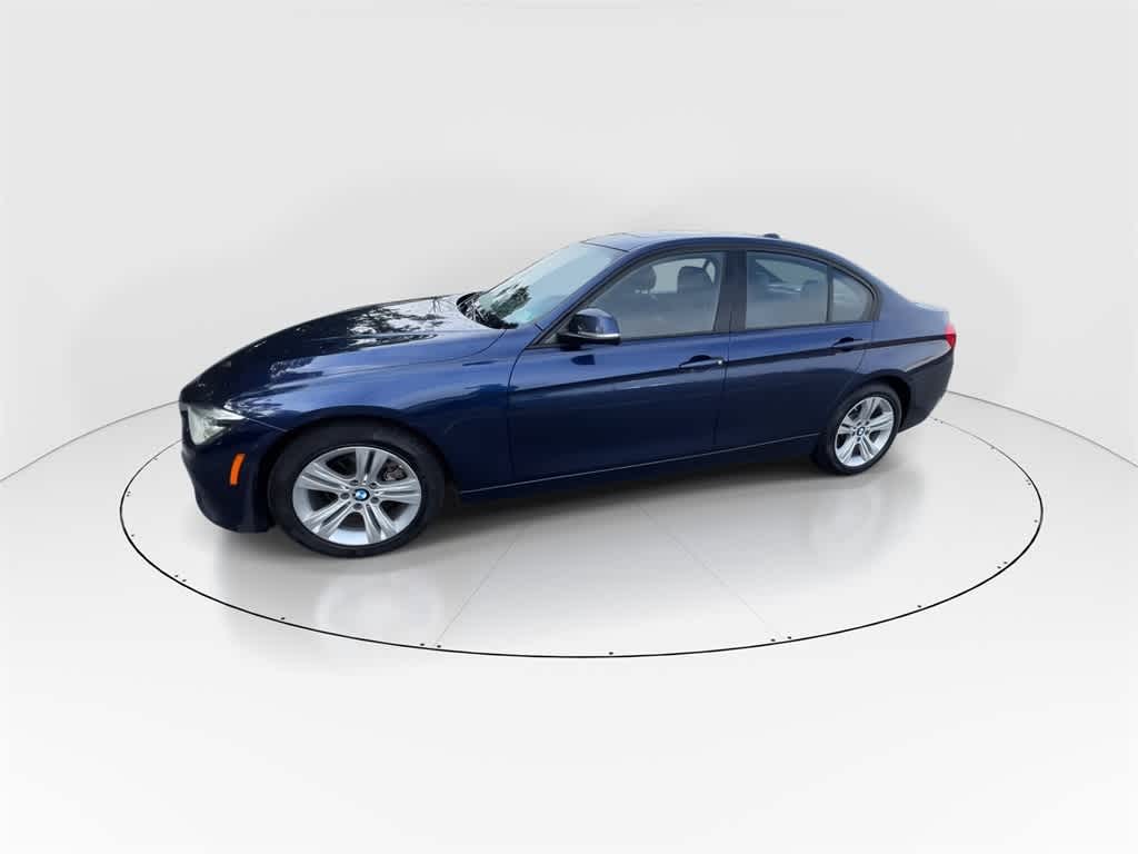 Thumbnail: 2016 BMW 3 Series - 5