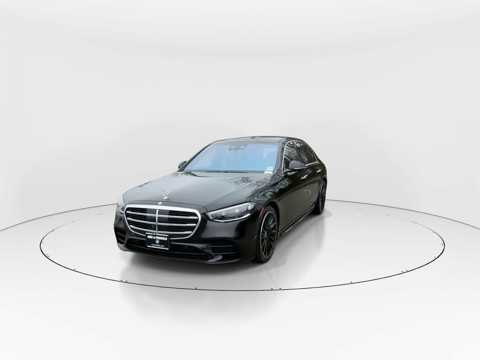 Thumbnail: 2022 Mercedes-Benz S-Class - 3