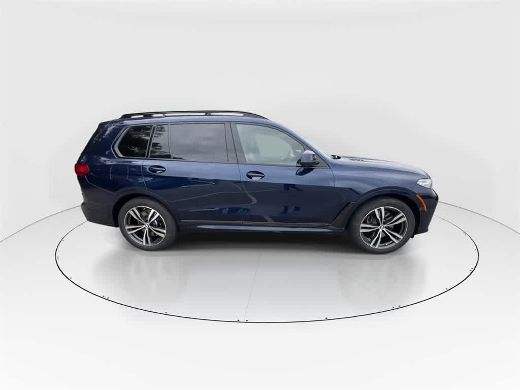Thumbnail: 2021 BMW X7 - 9