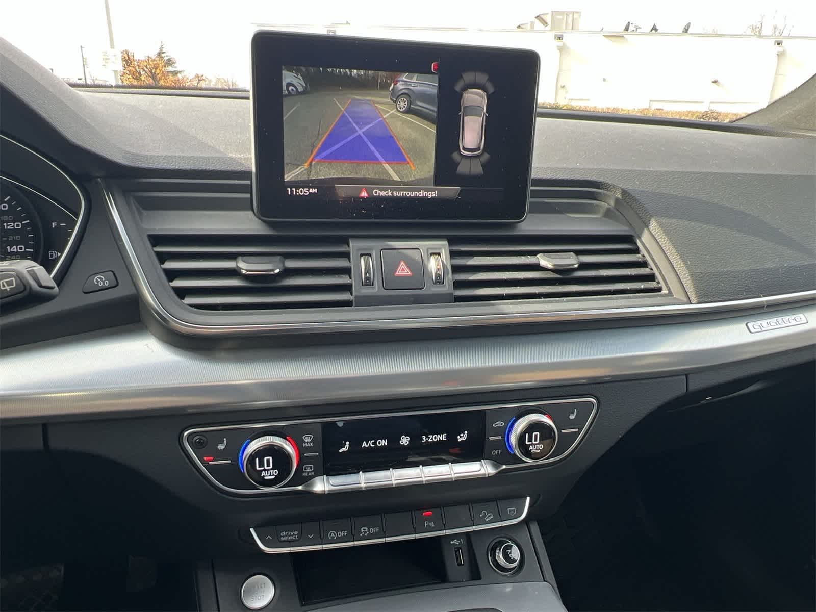 Thumbnail: 2020 Audi Q5 - 24