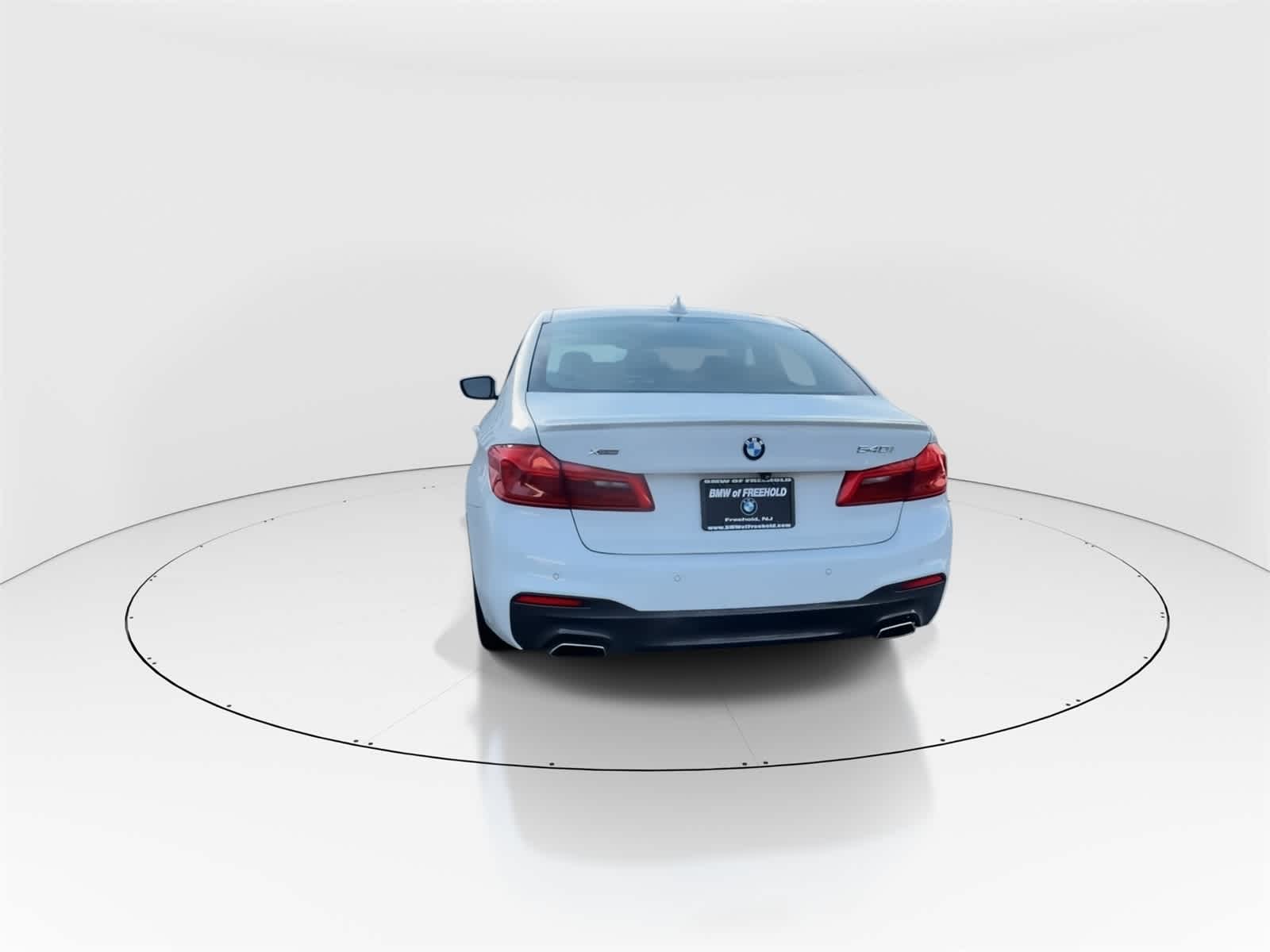 Thumbnail: 2018 BMW 5 Series - 8