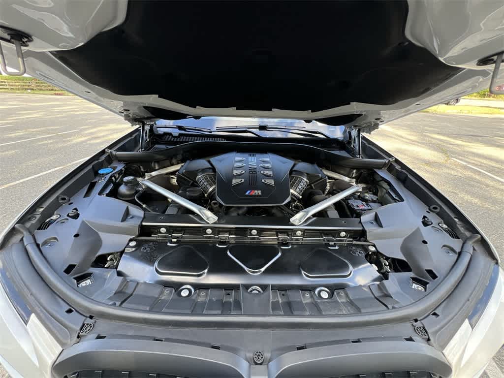 Thumbnail: 2024 BMW X7 - 17