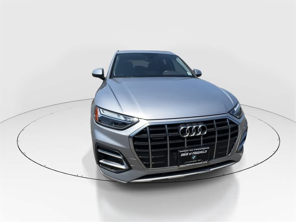 2022 Audi Q5 40 Premium photo 3