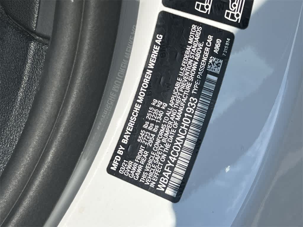 Thumbnail: 2022 BMW 8 Series - 29