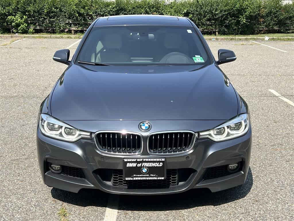Thumbnail: 2016 BMW 3 Series - 14