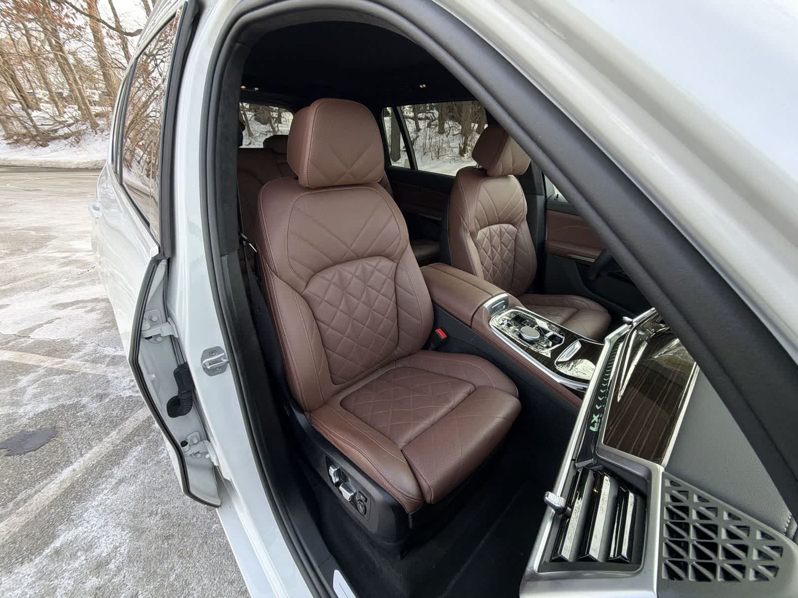 Thumbnail: 2024 BMW X7 - 22