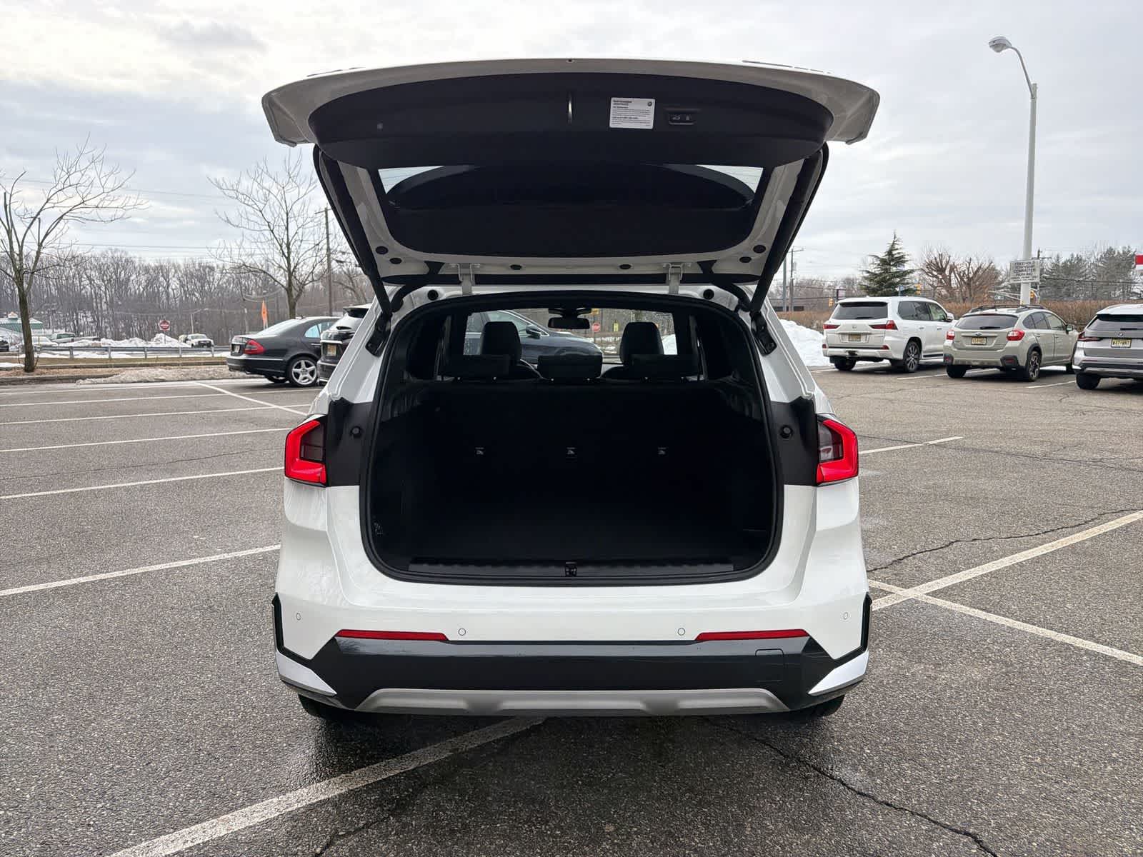 Thumbnail: 2025 BMW X1 - 27