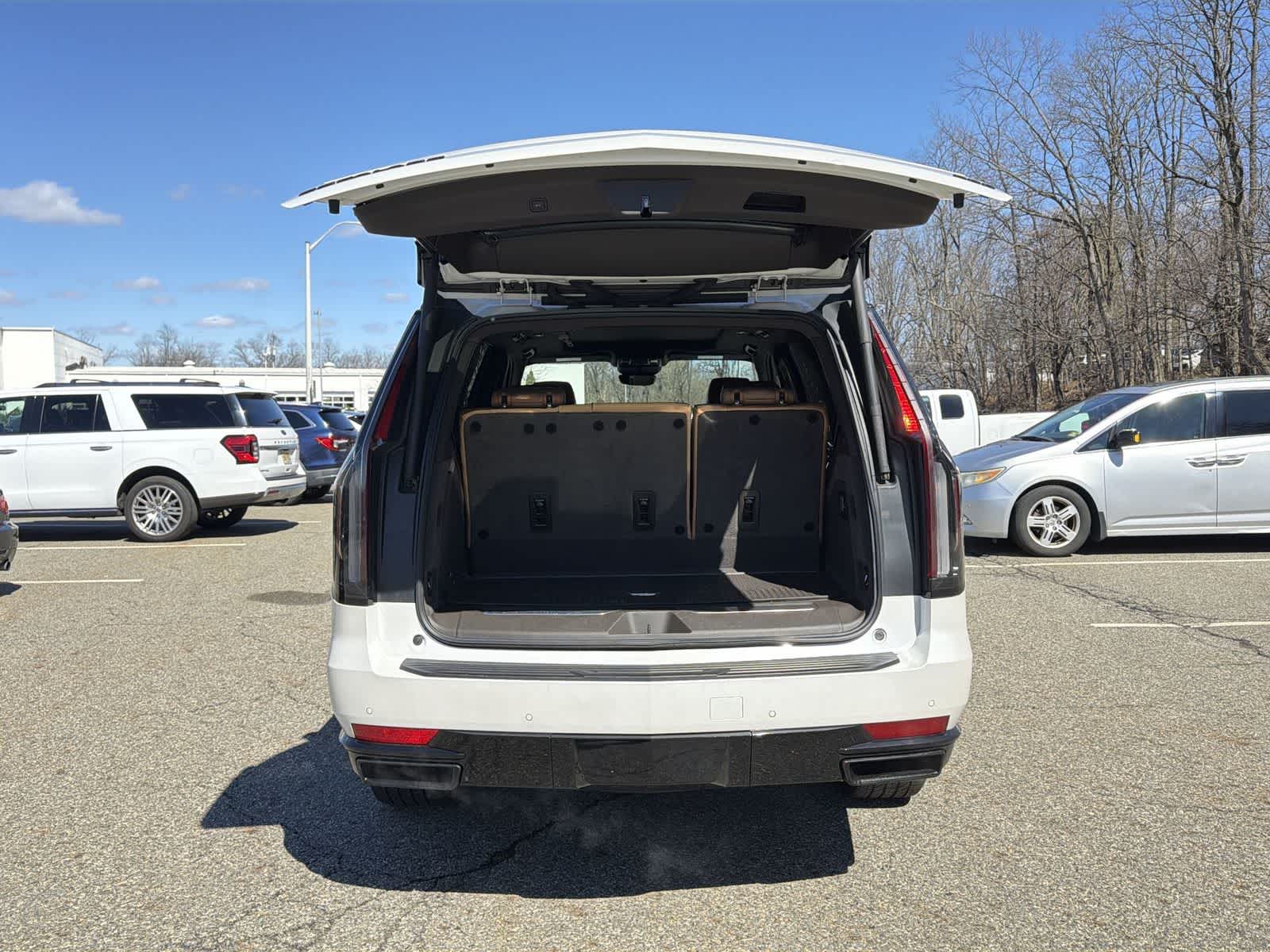 Thumbnail: 2024 Cadillac Escalade - 27