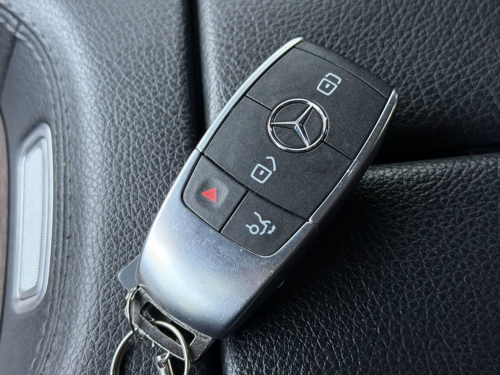 Thumbnail: 2021 Mercedes-Benz GLS - 28