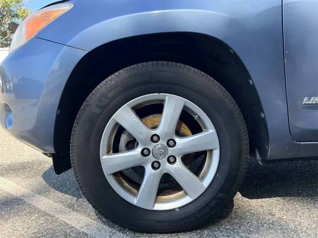 Thumbnail: 2008 Toyota RAV4 - 16