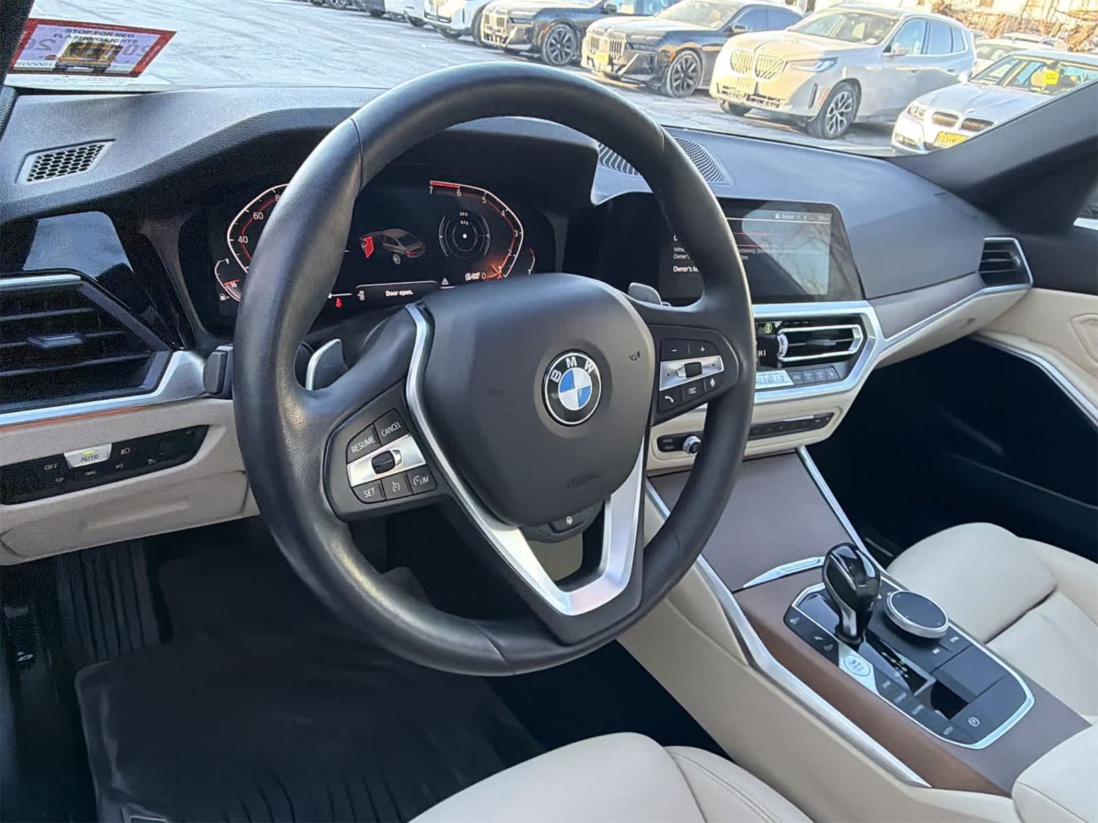 Thumbnail: 2019 BMW 3 Series - 23