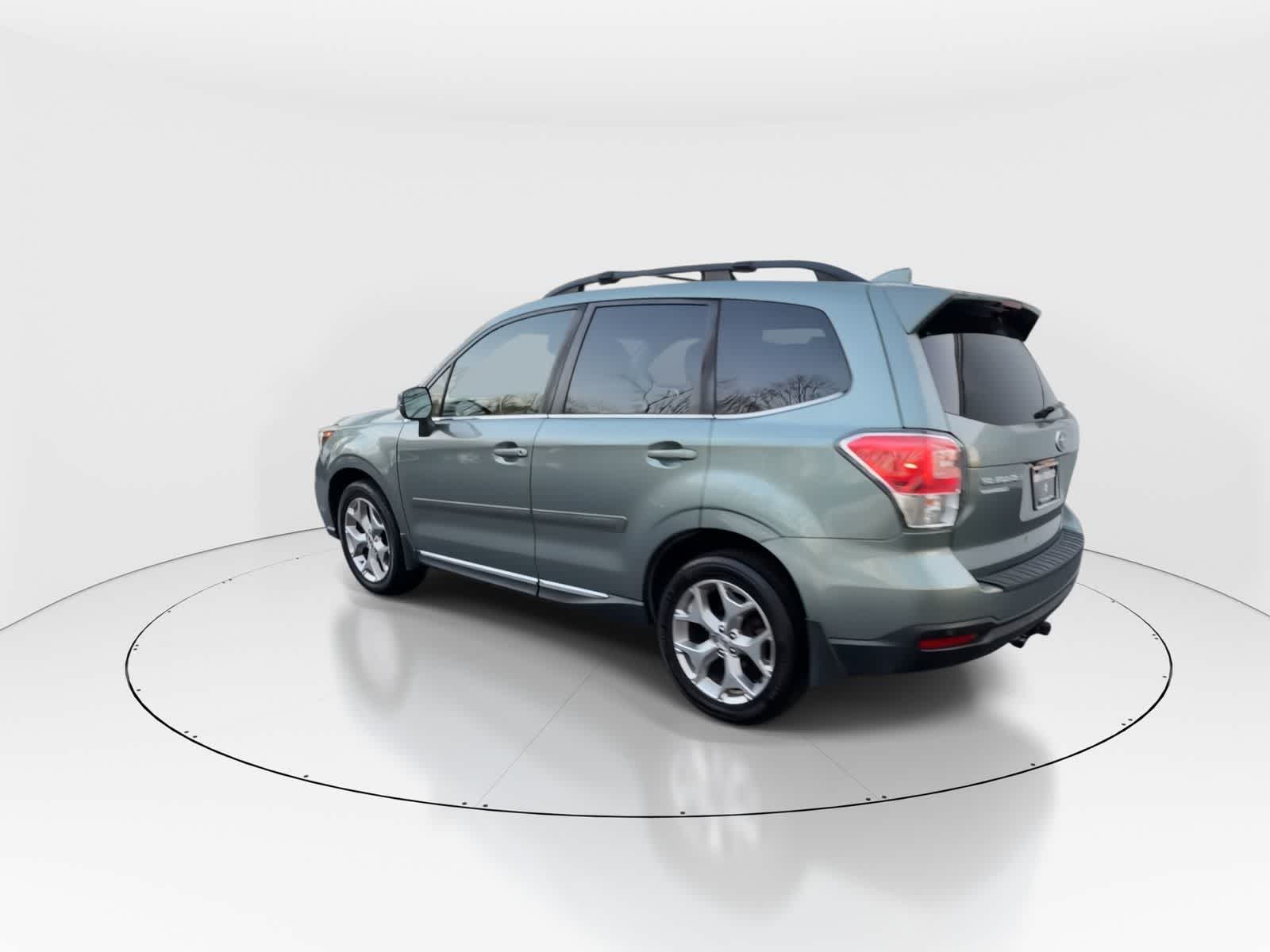 Thumbnail: 2017 Subaru Forester - 6