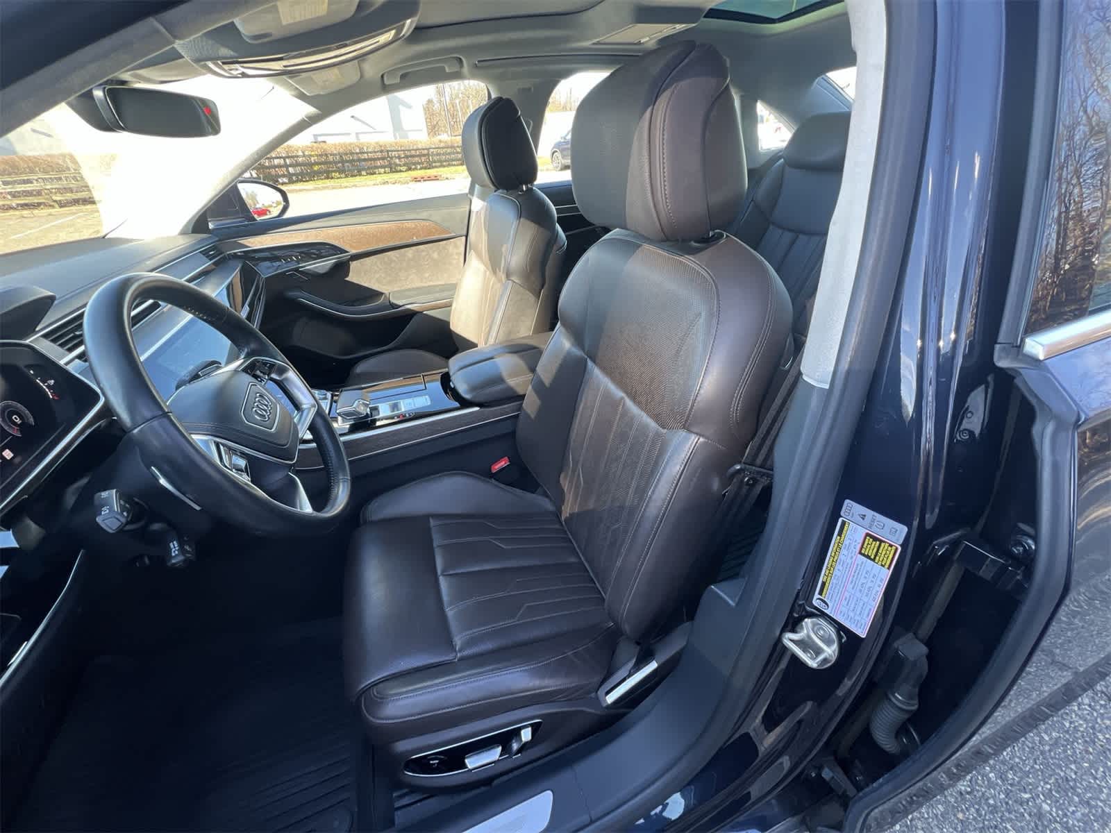 Thumbnail: 2020 Audi A8 - 19