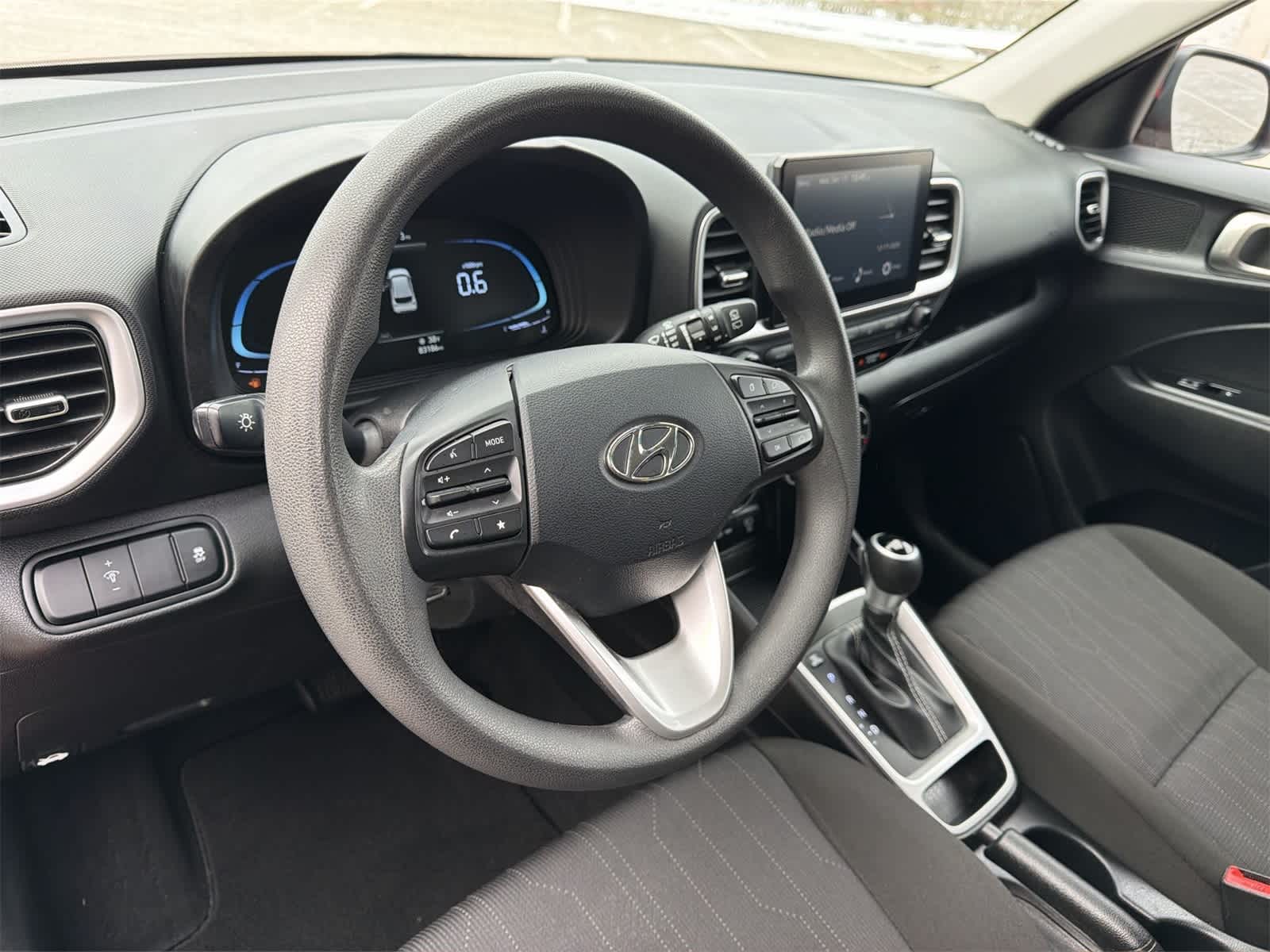 Thumbnail: 2023 Hyundai Venue - 23