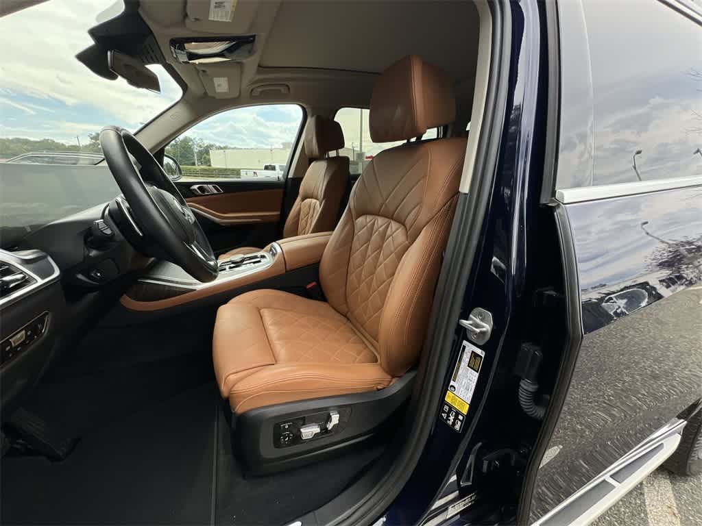 Thumbnail: 2023 BMW X7 - 19