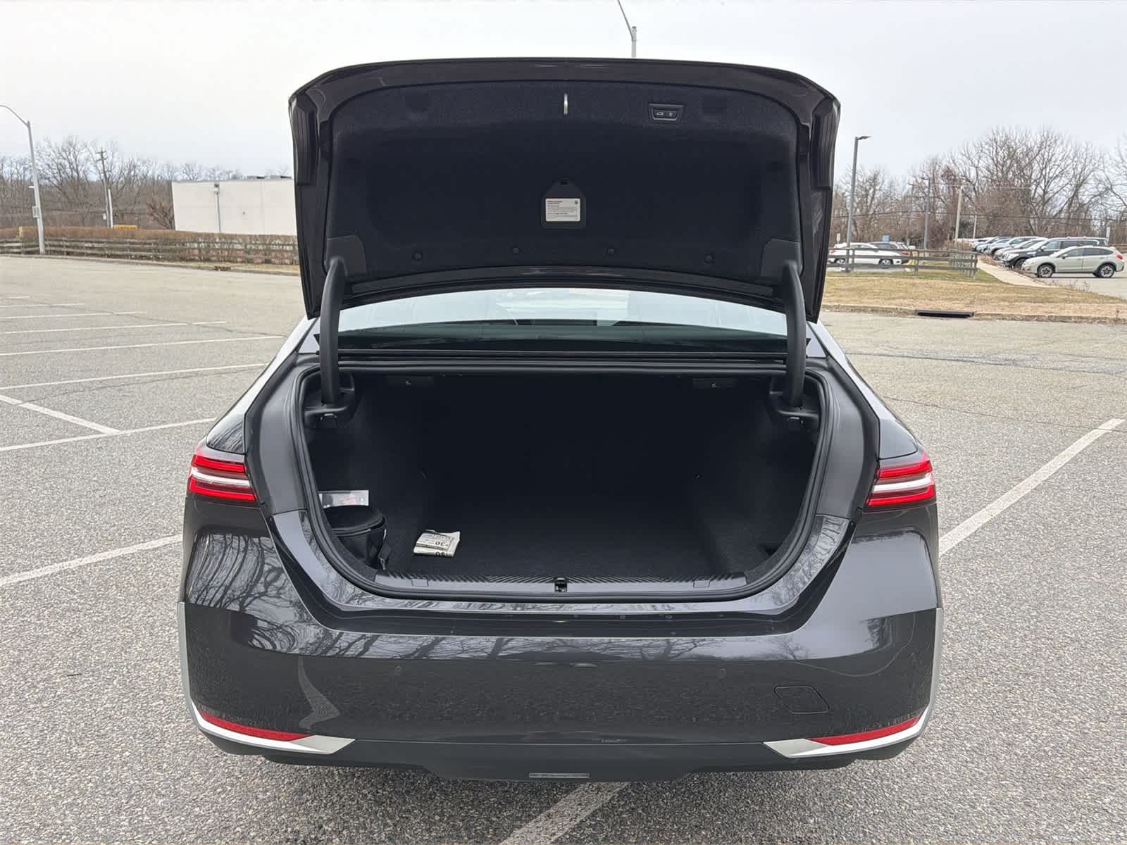 Thumbnail: 2026 BMW 5 Series - 27