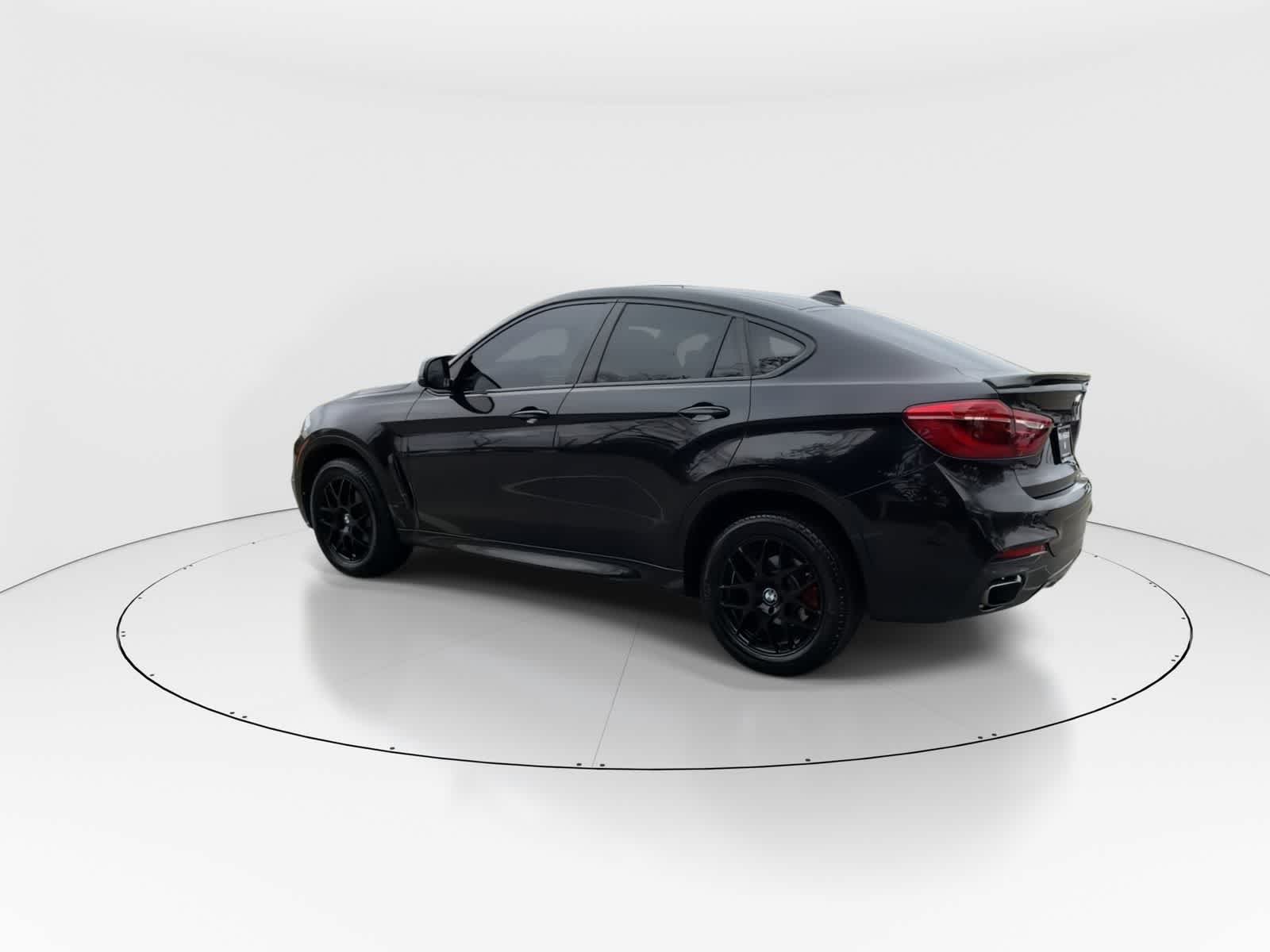 Thumbnail: 2018 BMW X6 - 6
