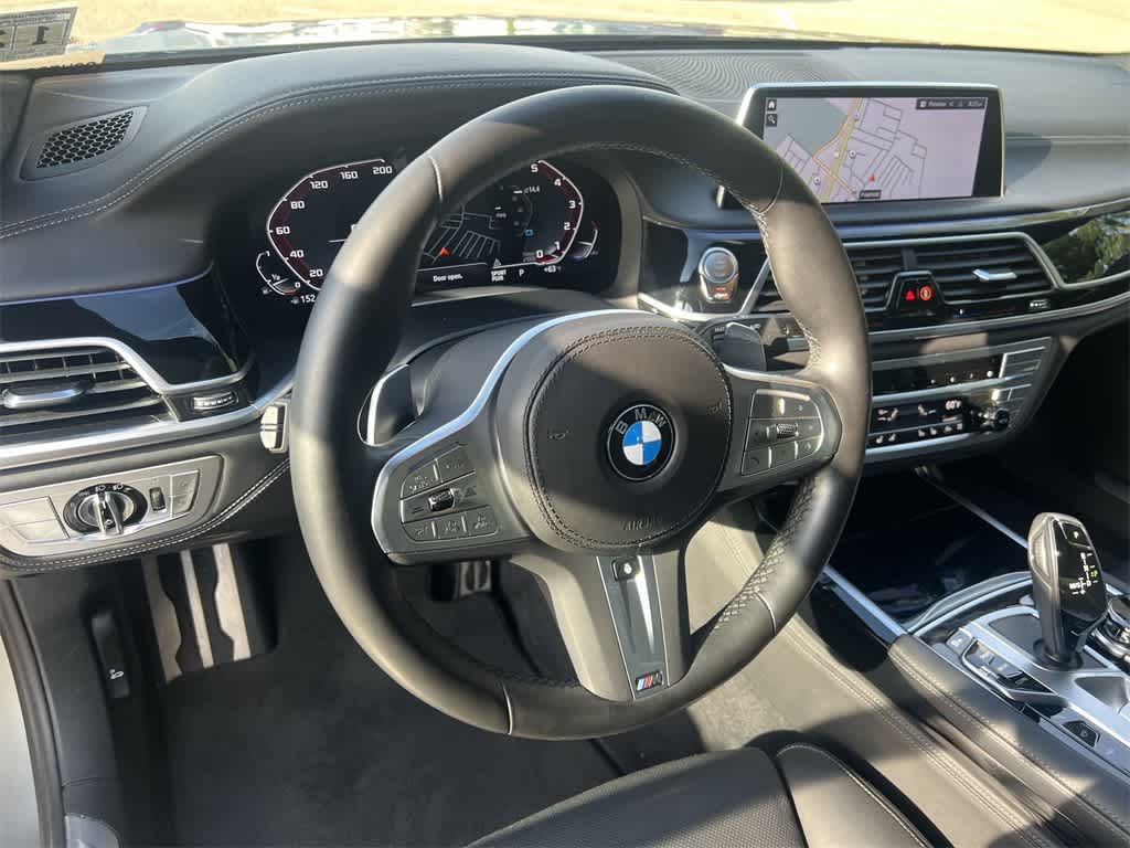 Thumbnail: 2022 BMW 7 Series - 23