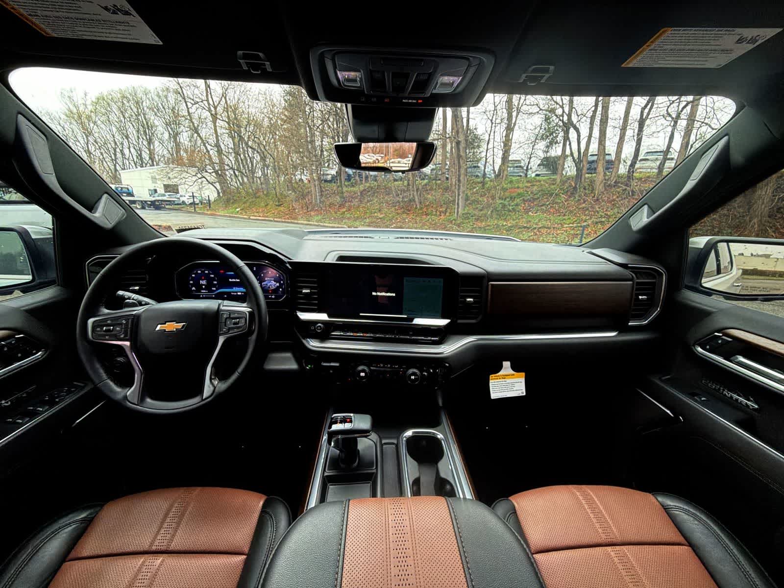 Thumbnail: 2024 Chevrolet Silverado 1500 - 18