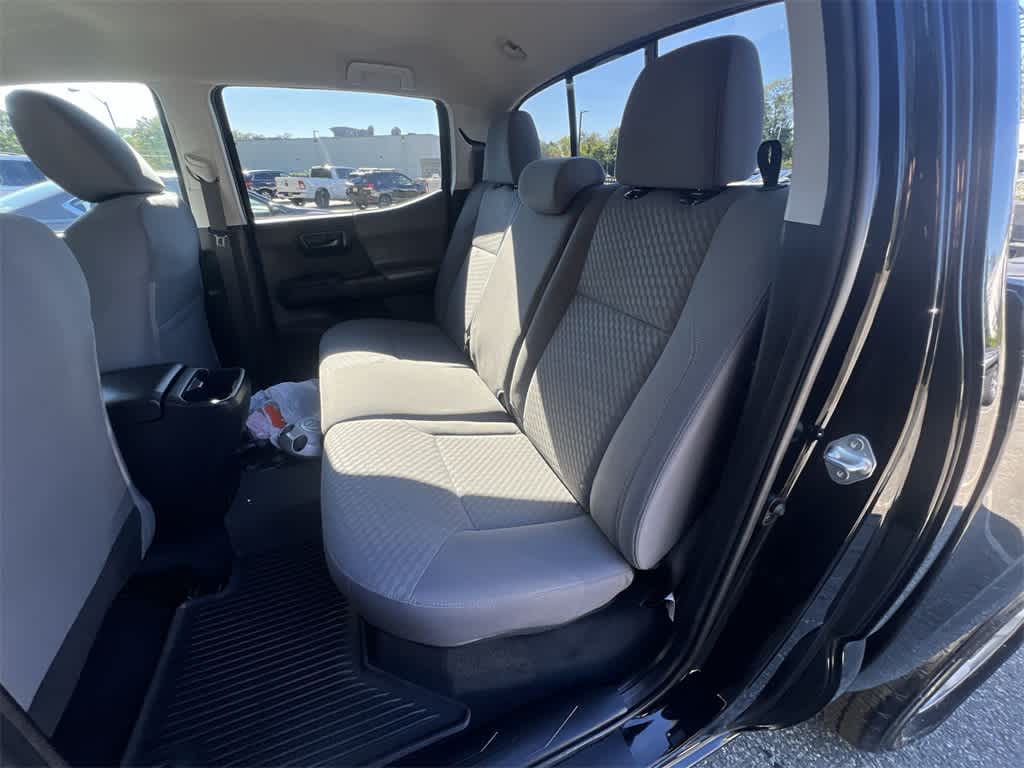 Thumbnail: 2023 Toyota Tacoma - 21