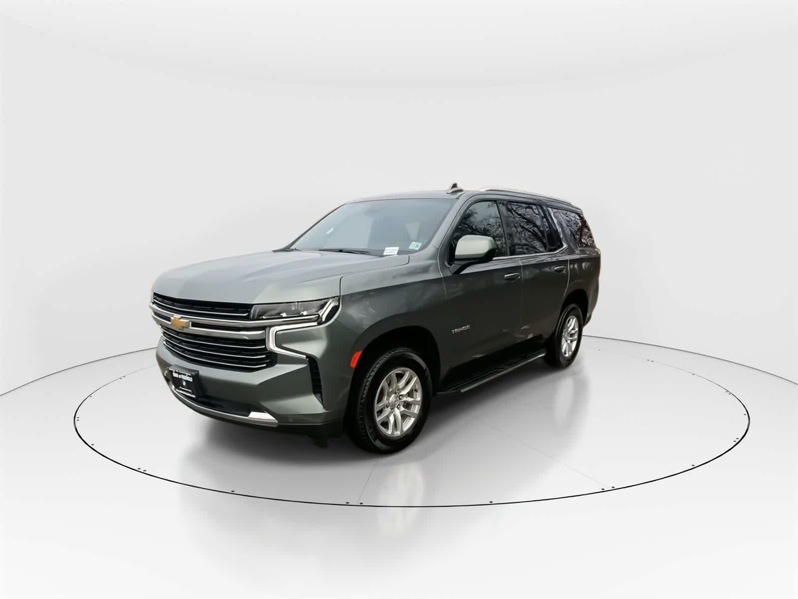 Thumbnail: 2023 Chevrolet Tahoe - 5