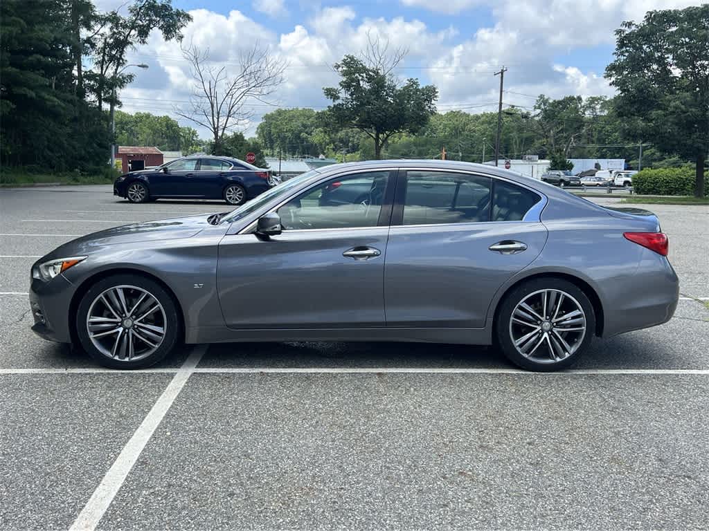 Thumbnail: 2015 INFINITI Q50 - 11