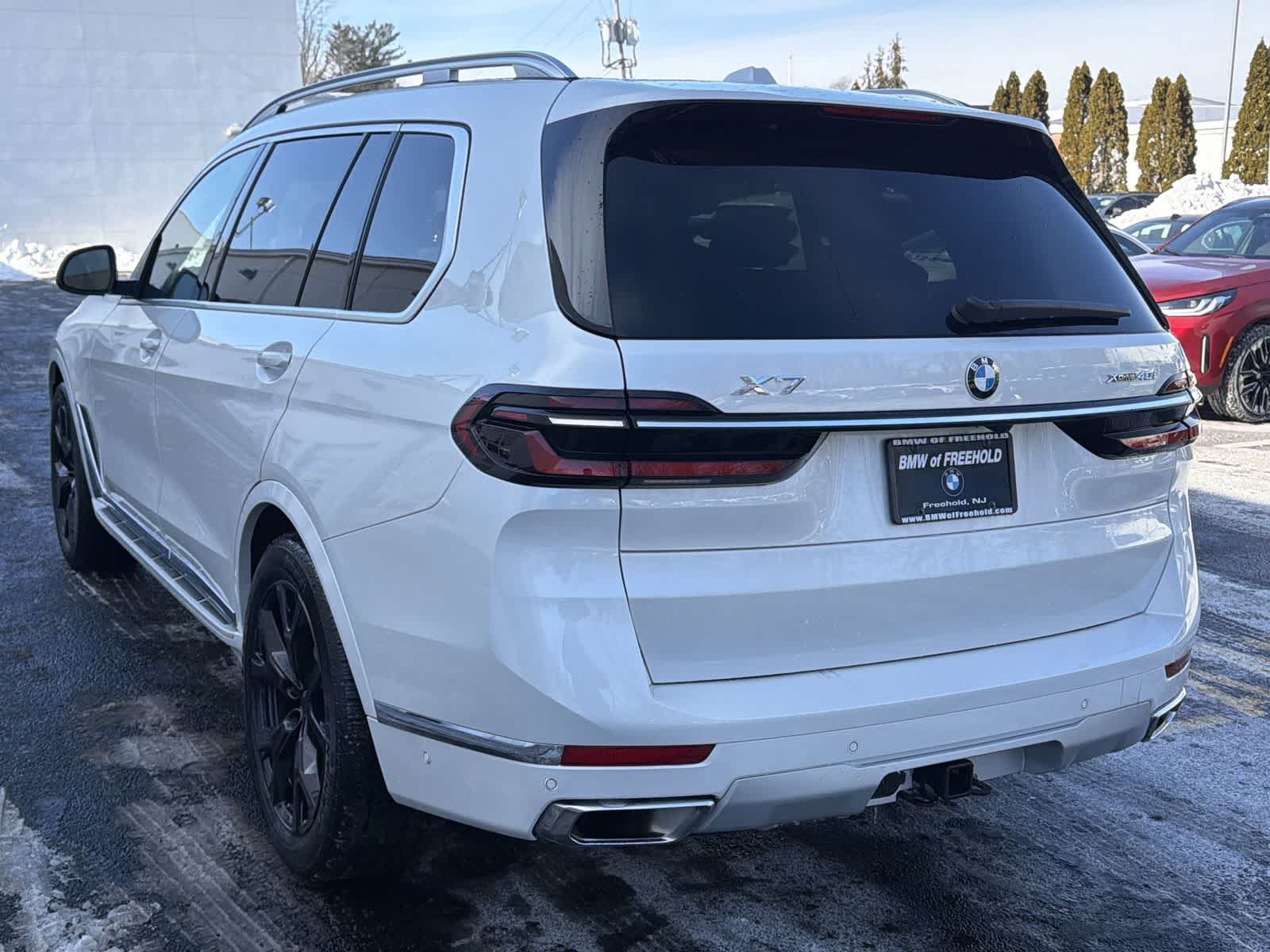 Thumbnail: 2026 BMW X7 - 12