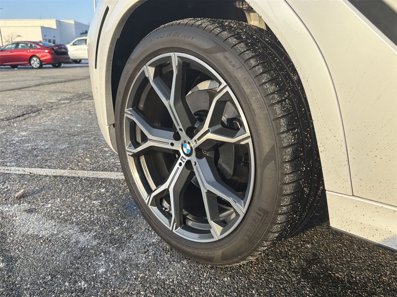 Thumbnail: 2022 BMW X6 - 16