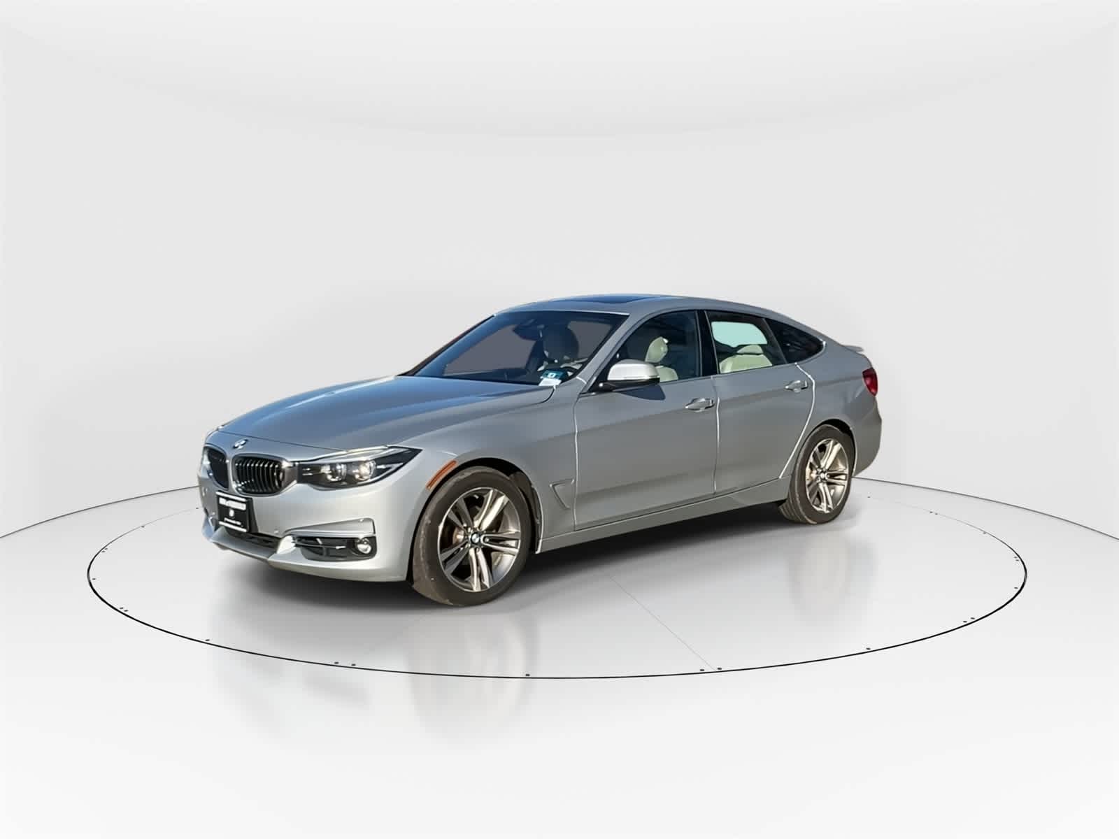 Thumbnail: 2018 BMW 3 Series - 5