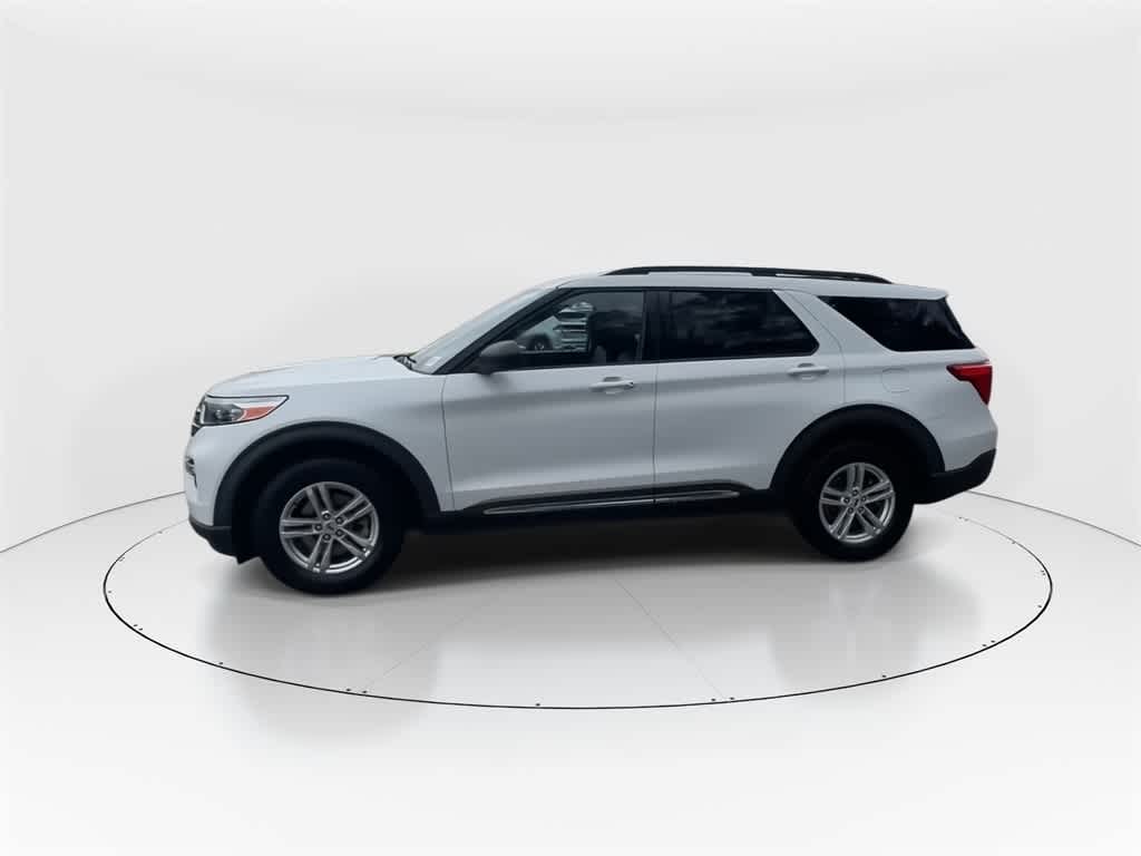 Thumbnail: 2021 Ford Explorer - 6