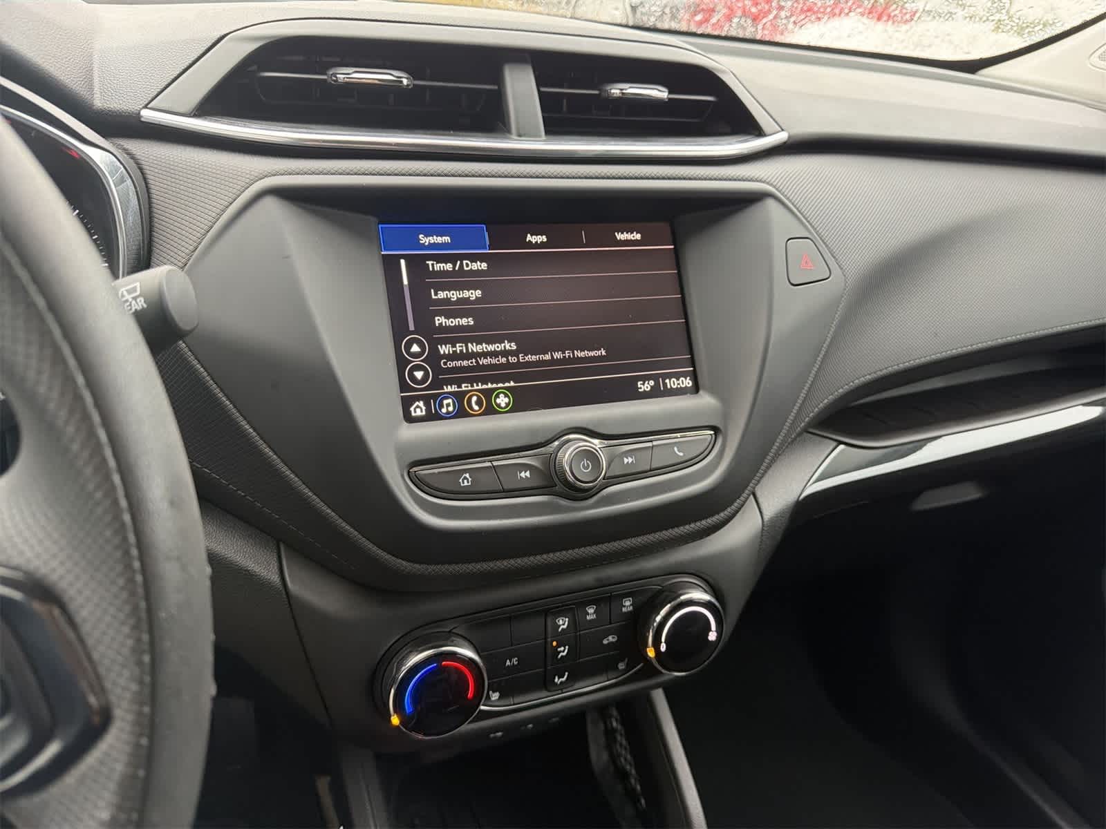 Thumbnail: 2023 Chevrolet TrailBlazer - 24